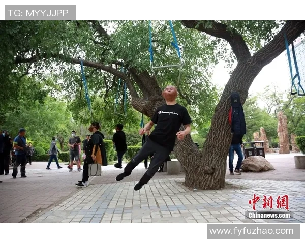 游泳运动的科学原理与技巧训练方法解析助你轻松突破水中极限 游泳运动的科学原理与技巧训练方法解析助你轻松突破水中极限